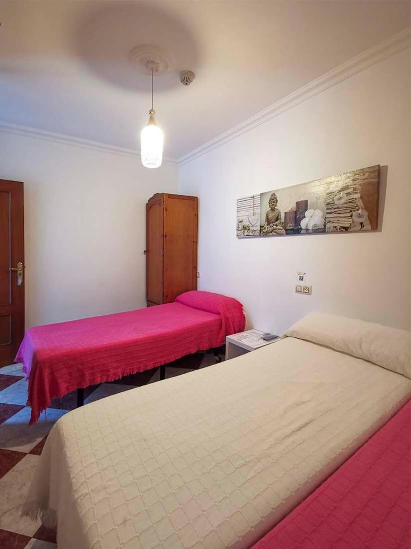 Pension Hidalgo 1 Utrera Exterior photo